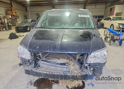 2013 Chrysler Town & Country Touring из США, поврежденный, VIN 2C4RC1BG2DR677013